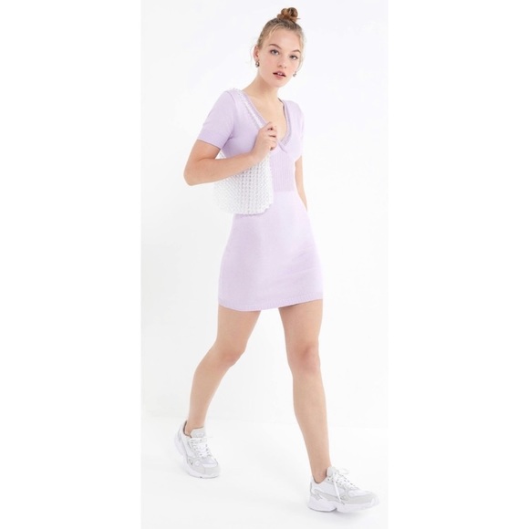 Urban Outfitters Alexis short sleeve bodycon dress - Picture 3 of 9